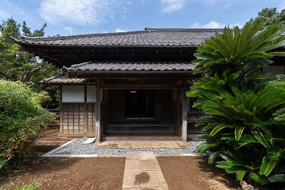 小玄関