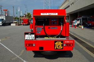 燃料補給車2