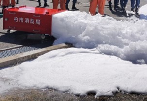 排煙高発泡車3