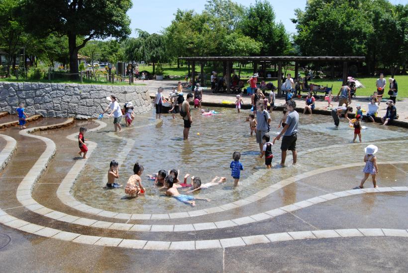 北柏ふるさと公園　じゃぶじゃぶ池