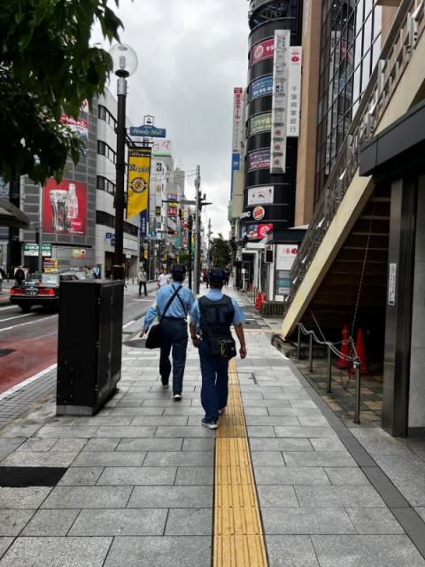 柏駅東口側三井住友銀行前
