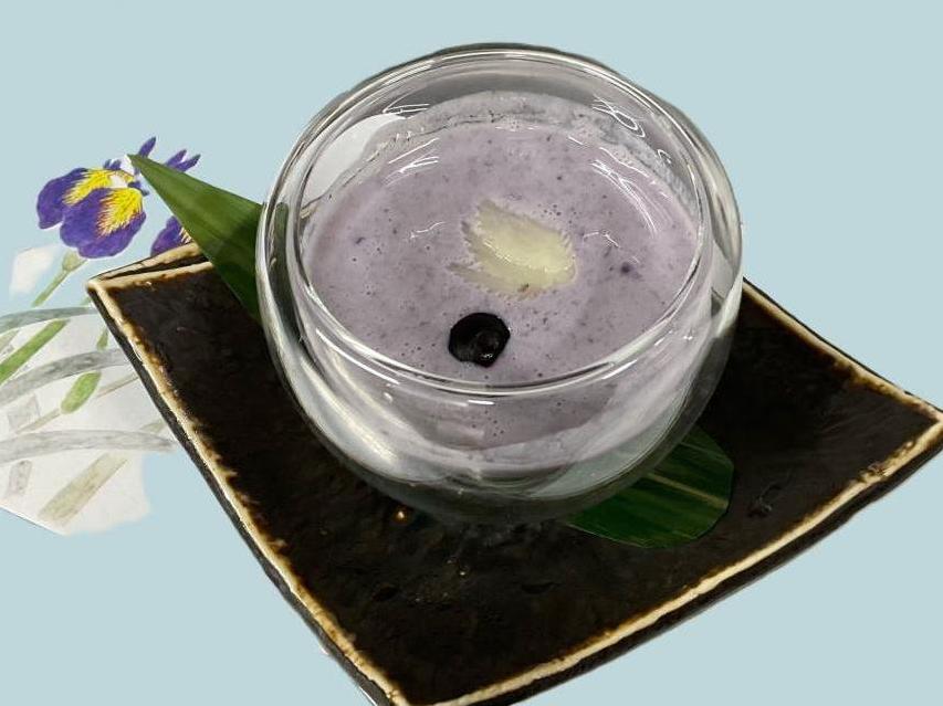 ブルーベリーと豆乳のスムージー風～白みそ仕立て～写真