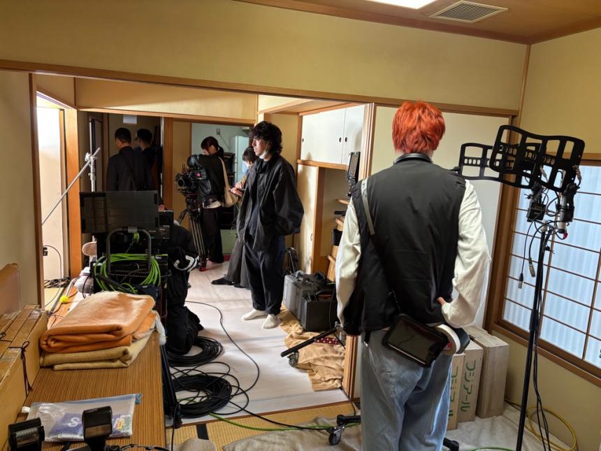 屋内の撮影風景2