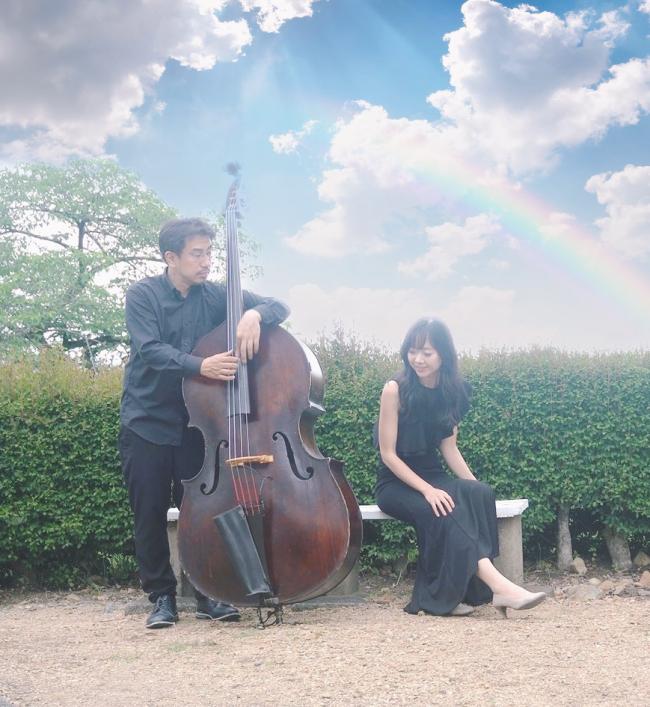 眞間麻美さんと藤巻良康さんのアーティスト写真