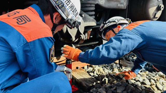 ジャッキアップ1