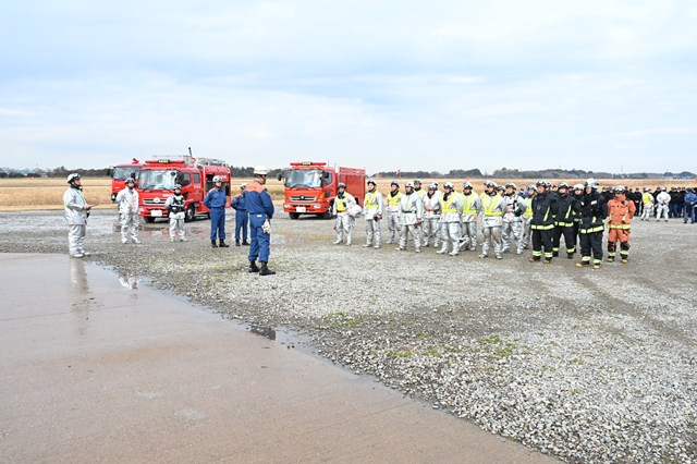 訓練前の挨拶の様子