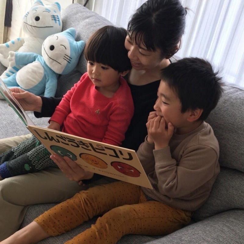 絵本の読み聞かせ風景2