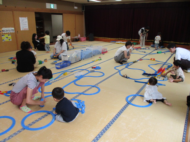 プラレールあそび