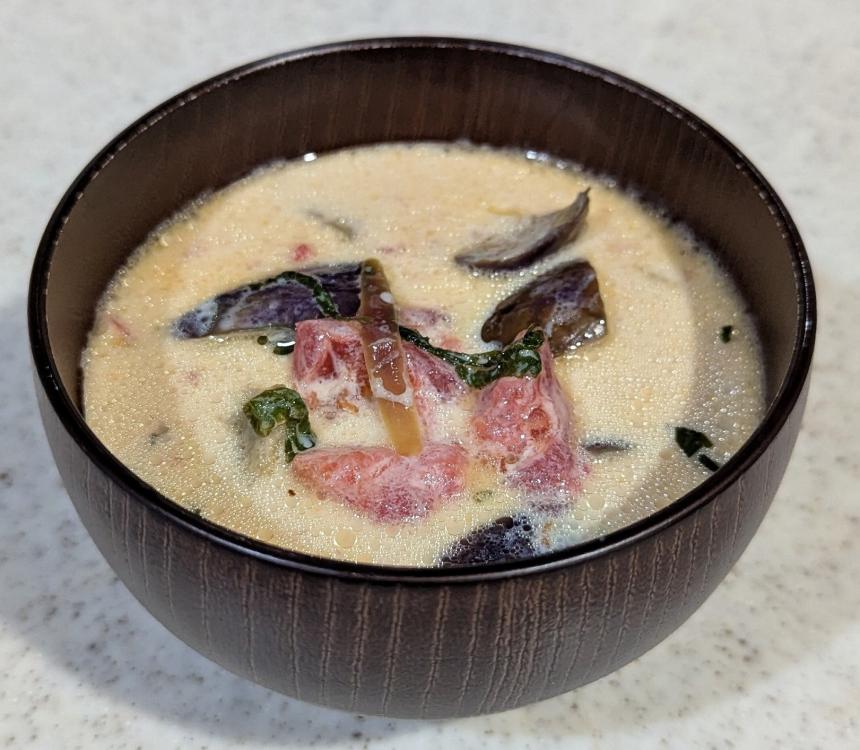 冷やし豆乳みそスープ