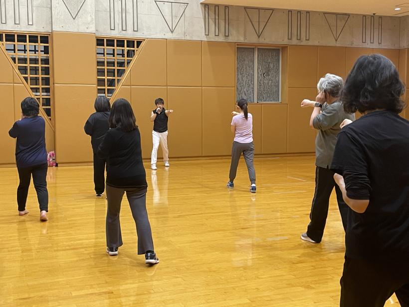 キックボクササイズ