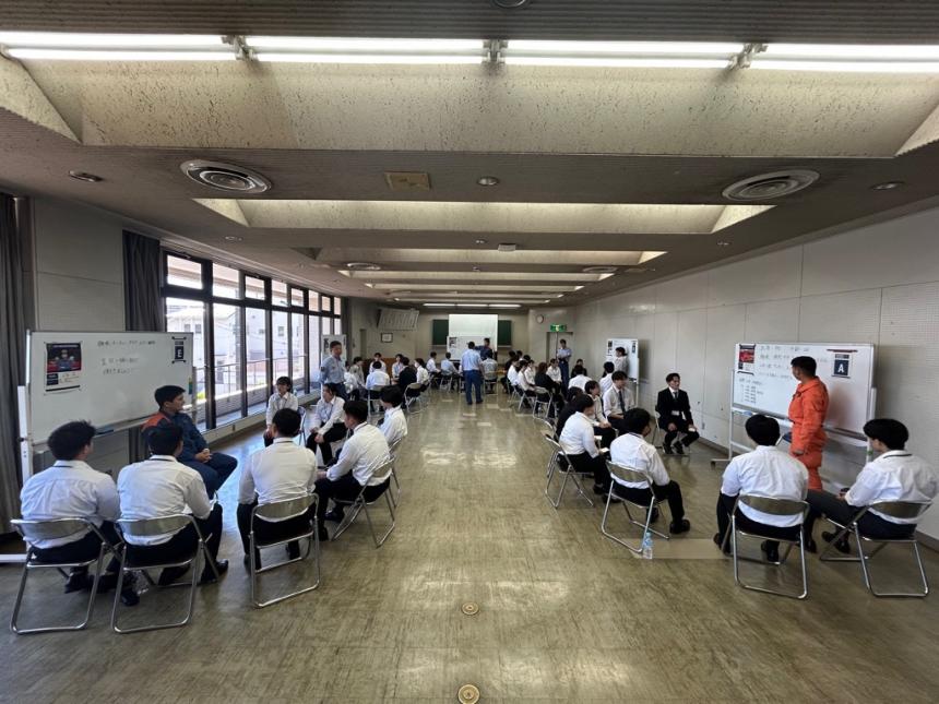 座談会の様子