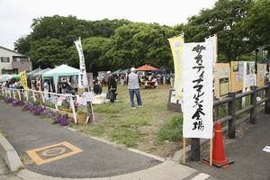 牧場跡地の緑と環境を考える会の様子1